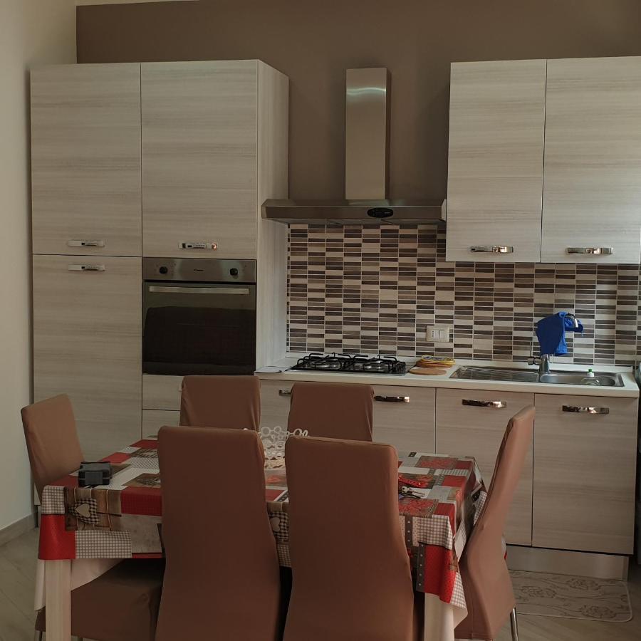Casa Nonna Graziella Lägenhet Gela Exteriör bild